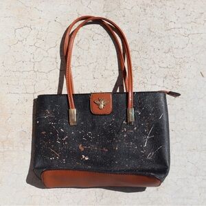 Source Unknown Black Tote with Brown Handles and Gold Bee Accent